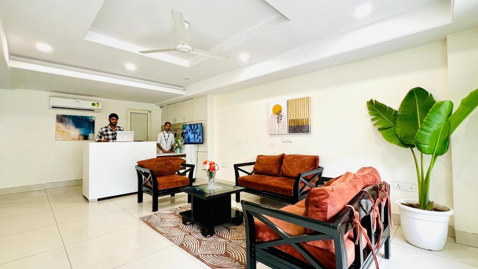 Bluo Studio1 Golf Course Road, Gym, Balcony Garden Gurgaon Eksteriør bilde