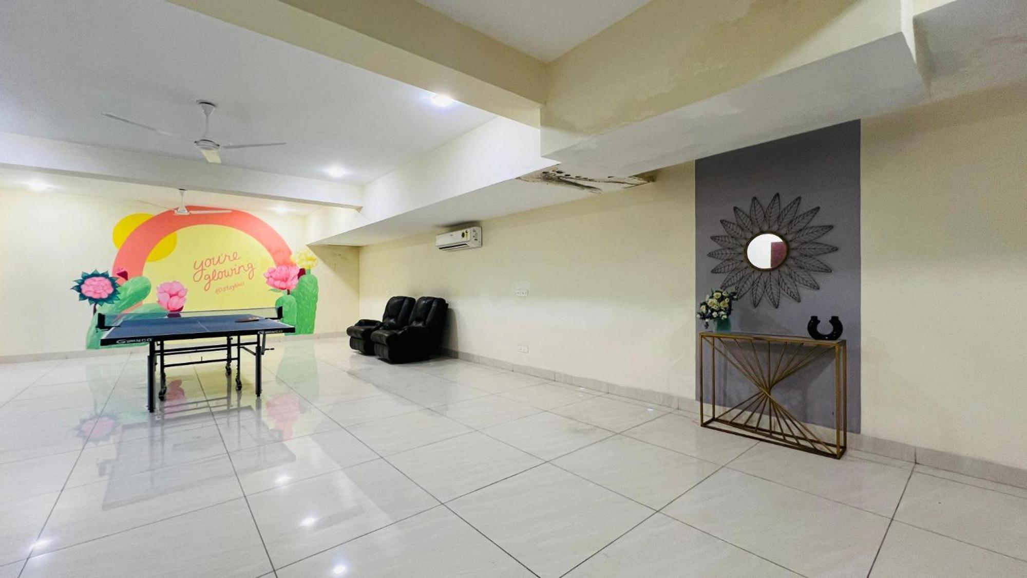Bluo Studio1 Golf Course Road, Gym, Balcony Garden Gurgaon Eksteriør bilde